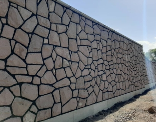 اجرای سنگ نصب دیوار محوطه سازی کف و فروش سنگ 