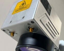 دستگاه لیزر حکاکی فلزات و غیرفلزات 